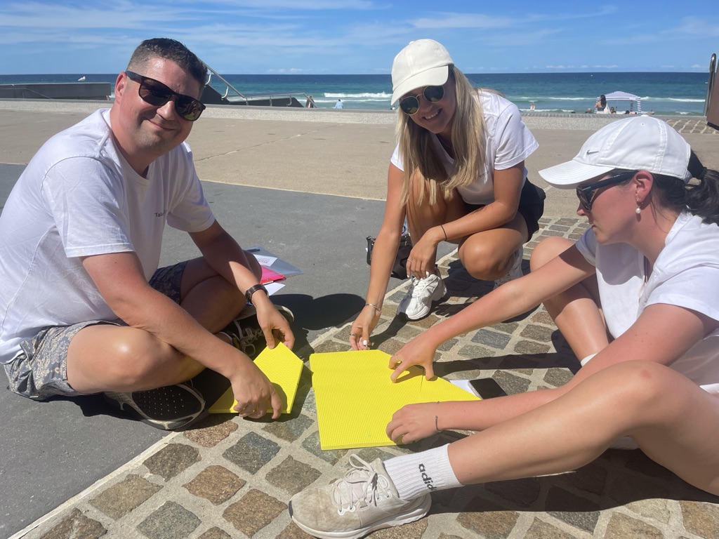 Beach Amazing Race