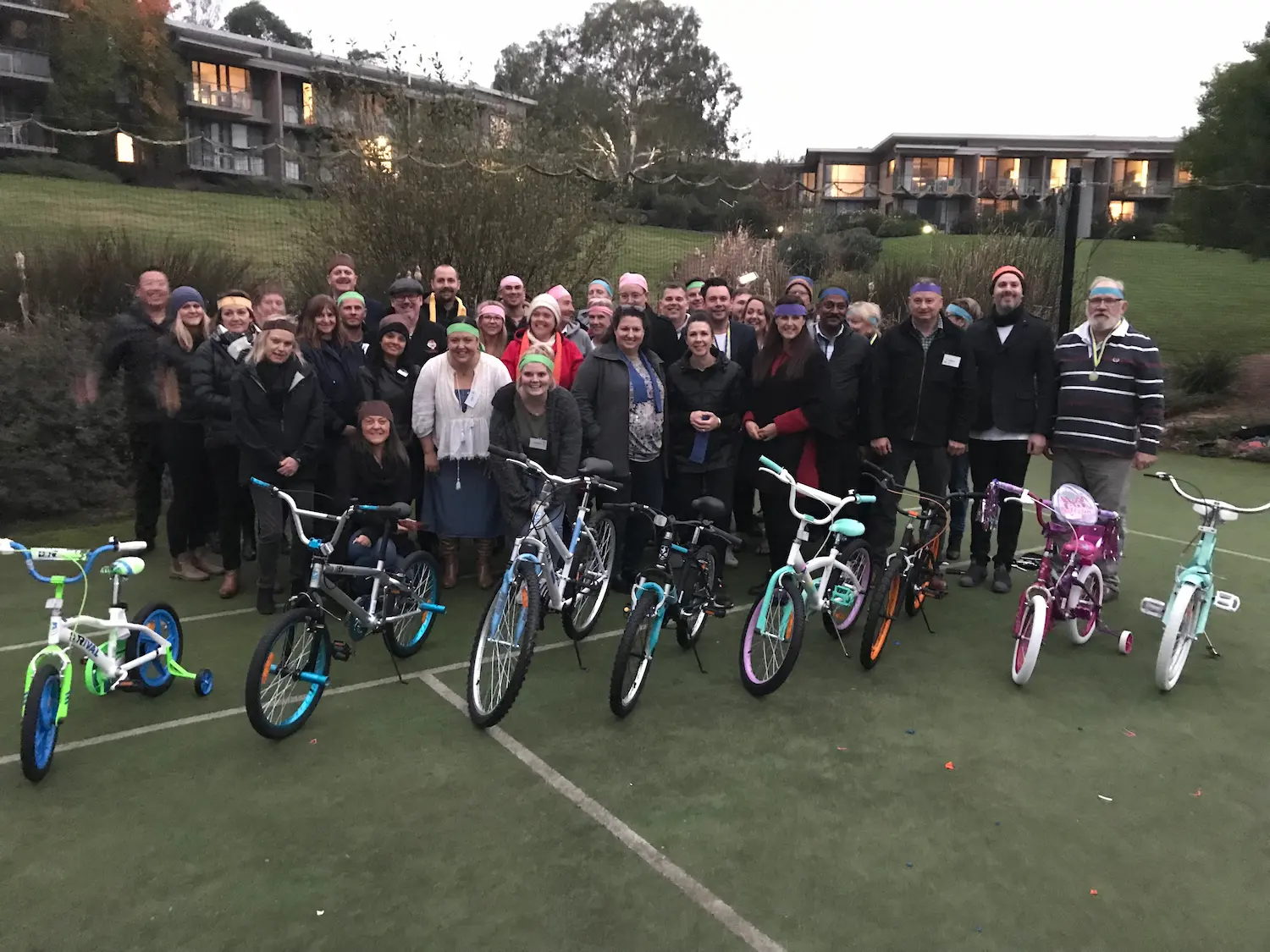 build a bike group shot 02